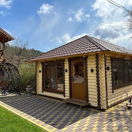 Rodynnyi Zatyshok Hostal Verkhovyna Exterior foto