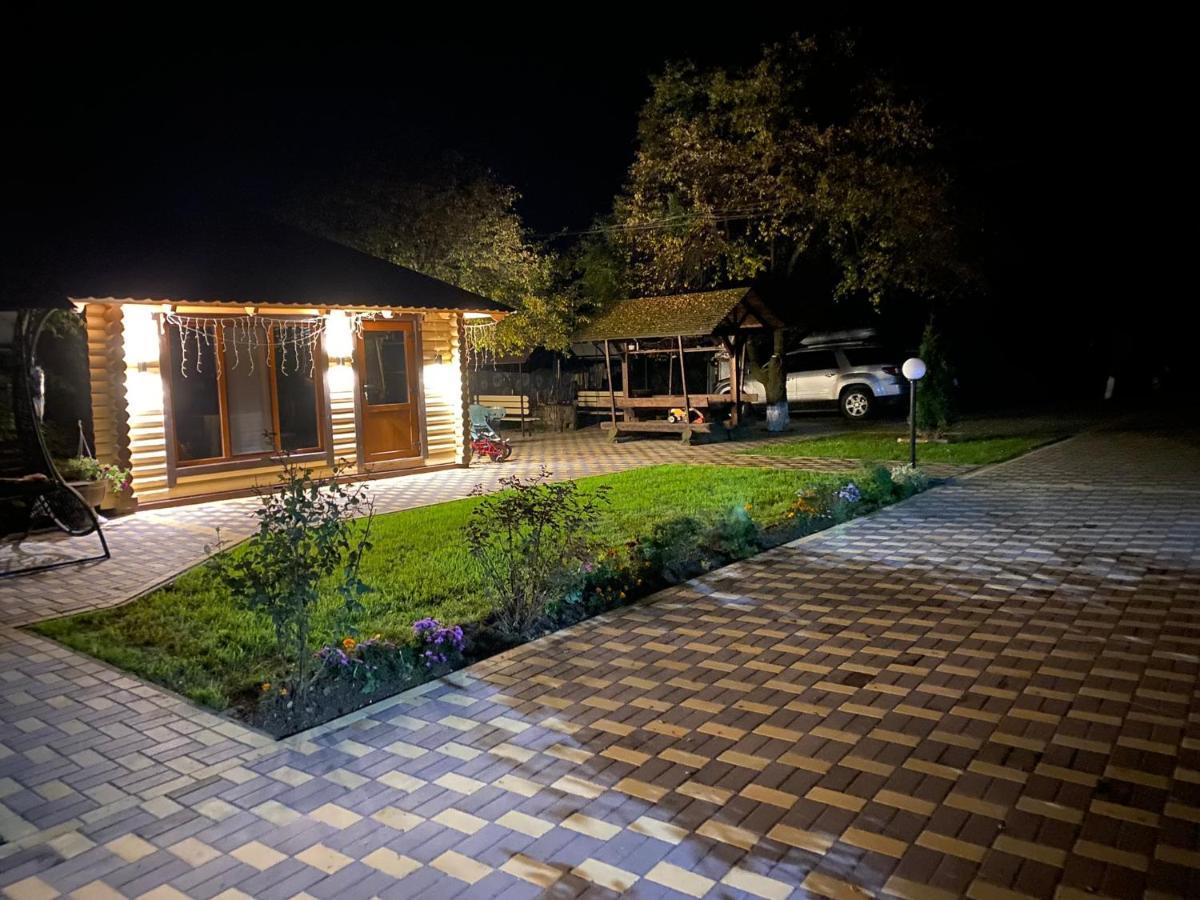 Rodynnyi Zatyshok Hostal Verkhovyna Exterior foto