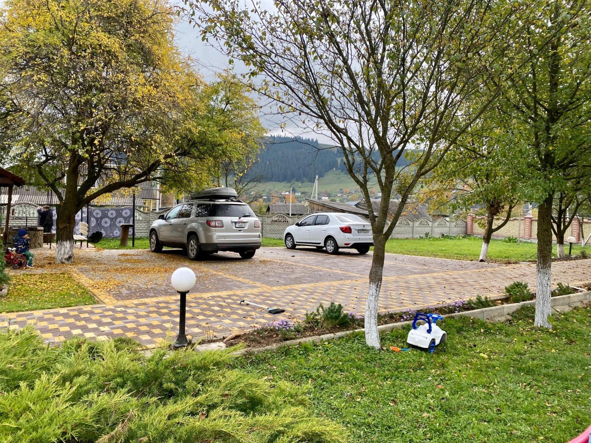 Rodynnyi Zatyshok Hostal Verkhovyna Exterior foto
